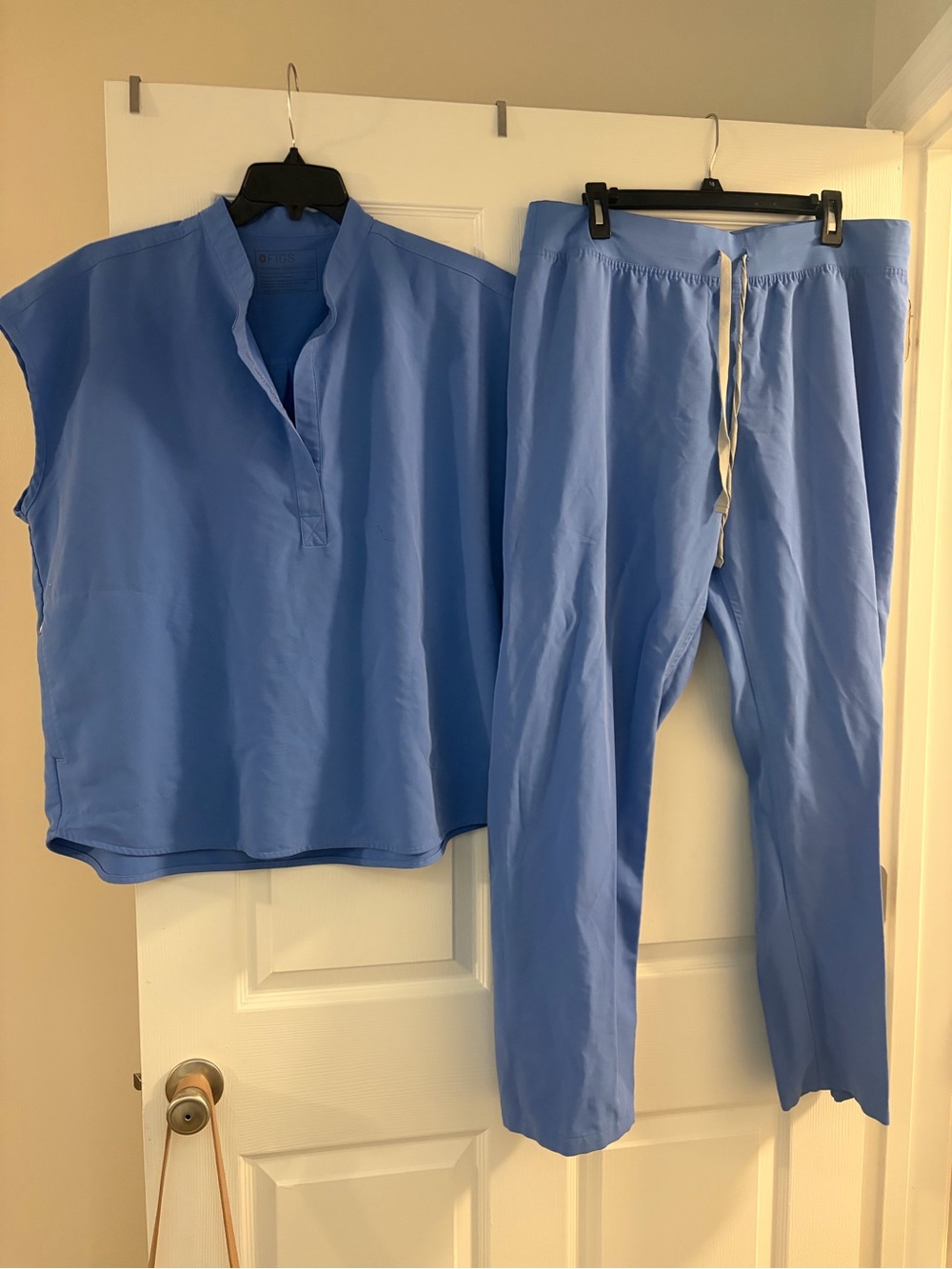 Cecil Blue Figs Set